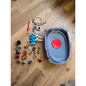 Beyblade Burst Beystadium Motorized Battle Set with Launchers and Tops Lot
